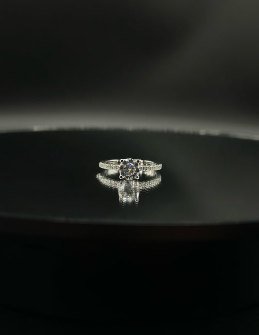 1 Carat Round Diamond Ring