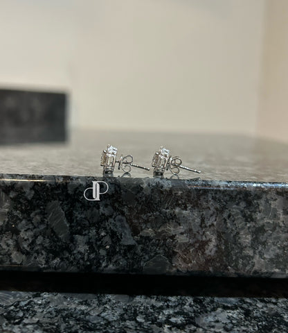 1ct stud X Emerald cut earrings