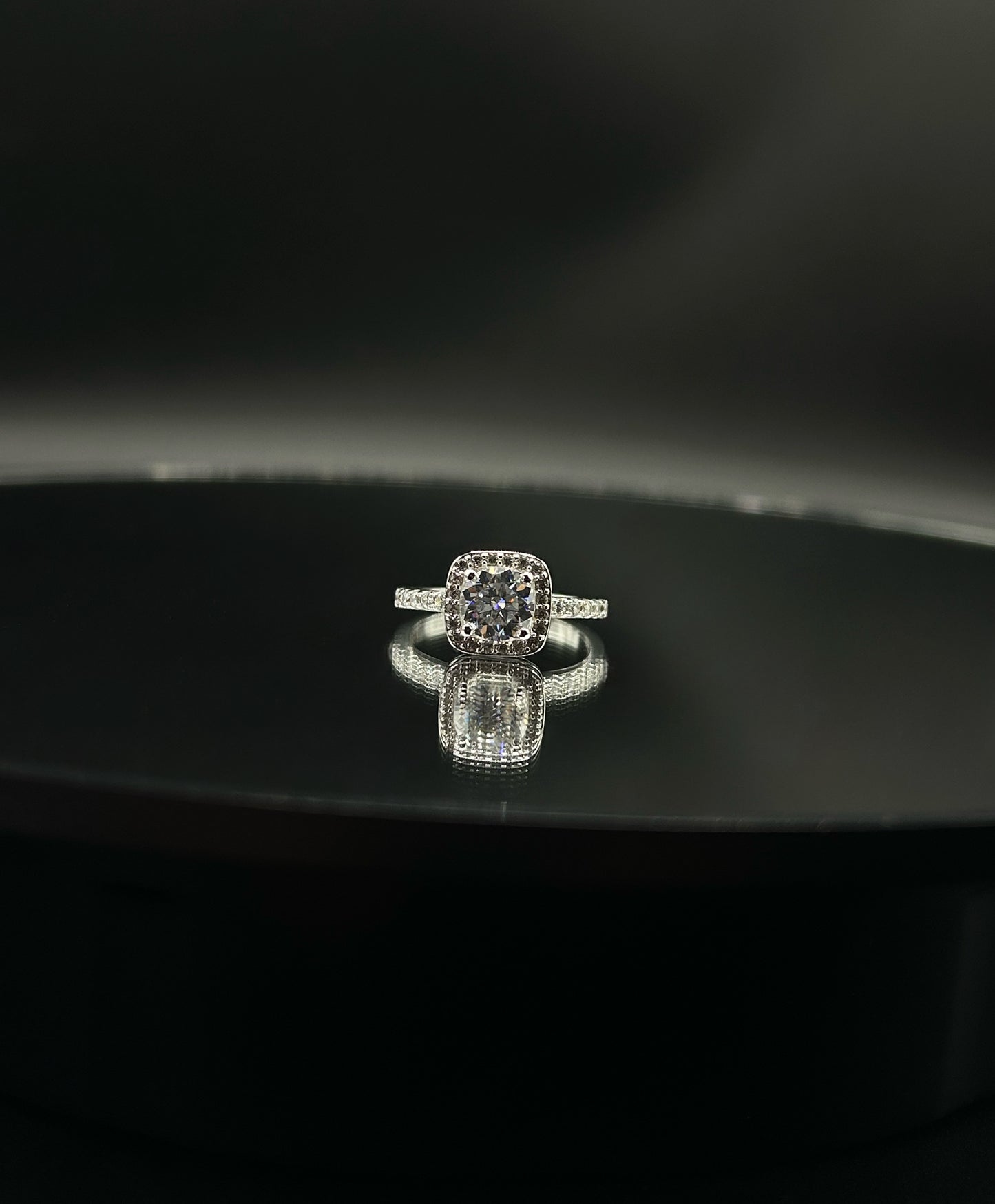 Bezeled 1 Carat Diamond Ring